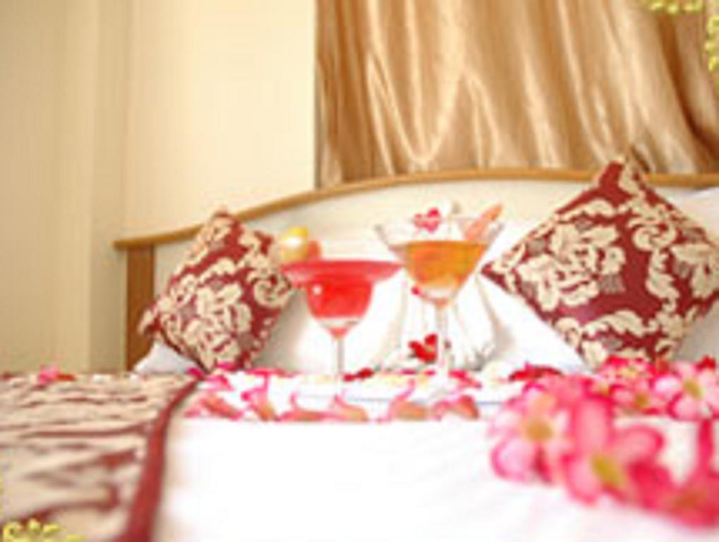 Diamond Crown Hotel Dawei Buitenkant foto