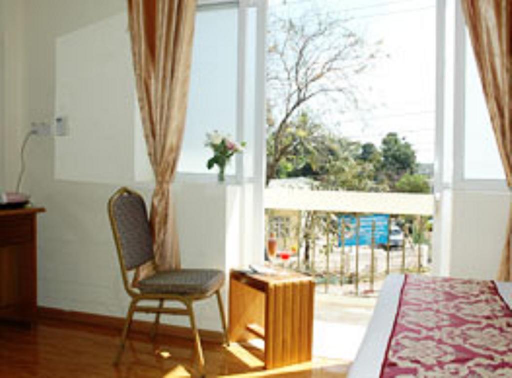 Diamond Crown Hotel Dawei Buitenkant foto